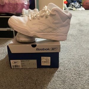 Reebok BB4600 Ultra Mid